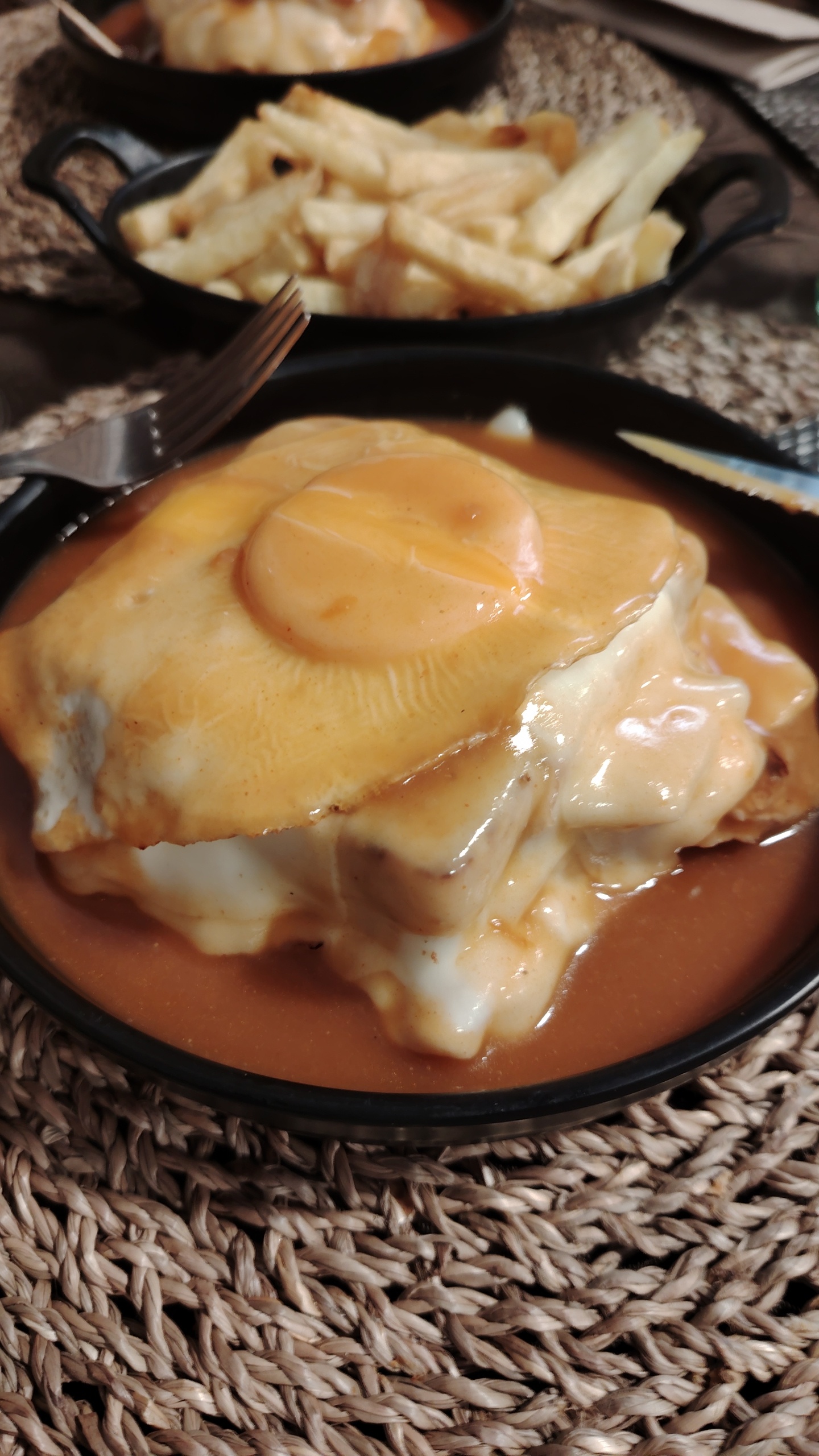 Francesinha at Beer Garden Portas da Maia